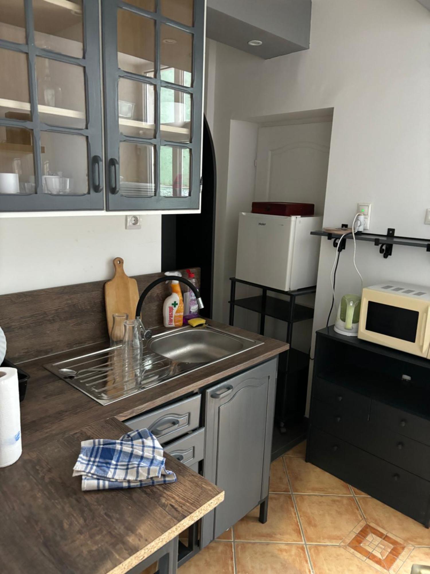 Centrum Wellness Hostel 데브레첸 외부 사진